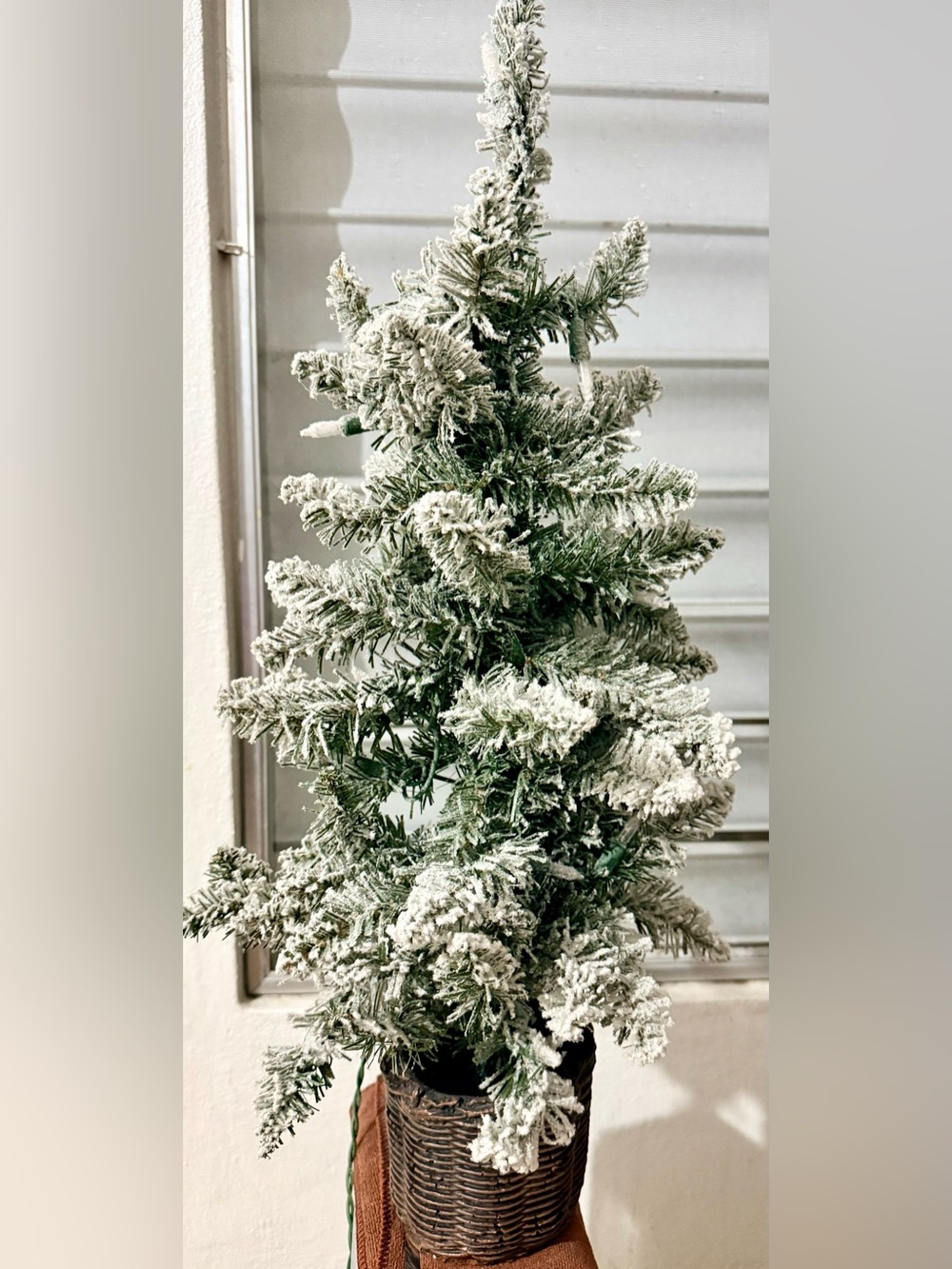 Flocked Mini Christmas Tree - White Snow Effect